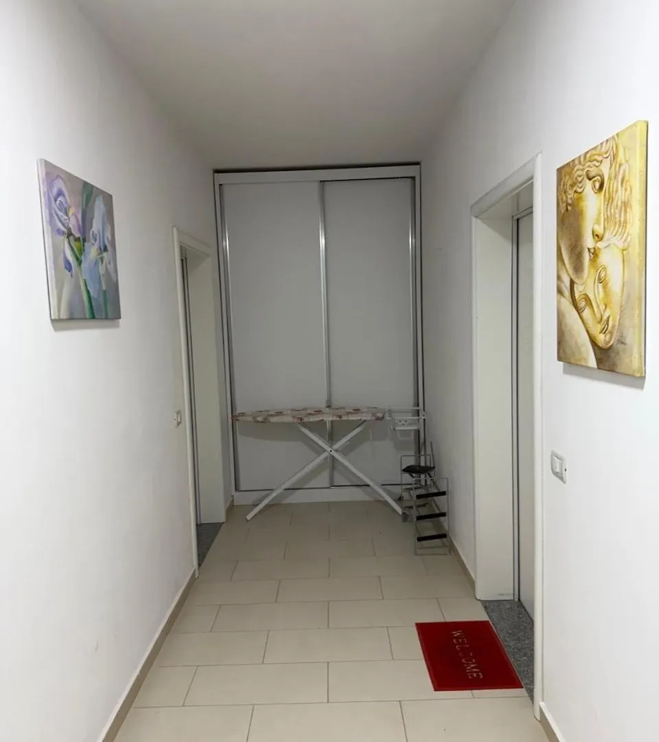 Em Apartments Durrës 0*,