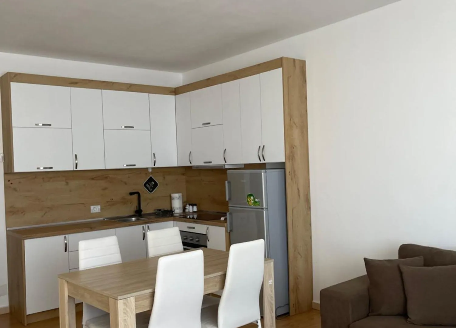 Em Apartments Durres Albania
