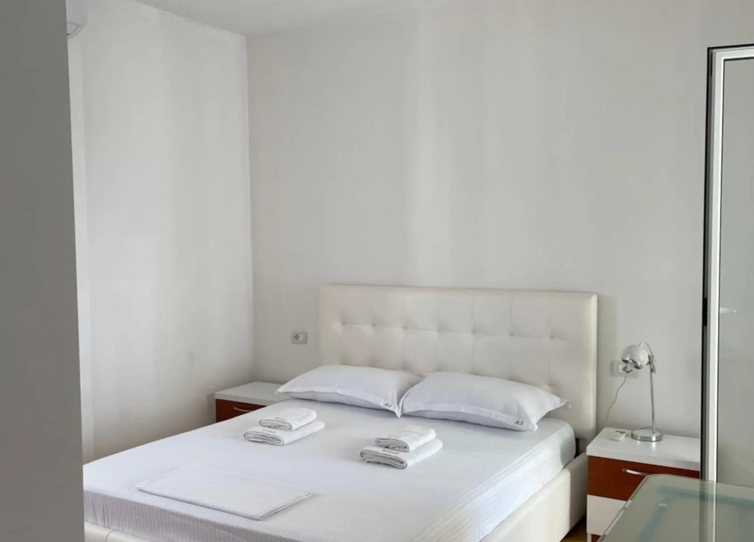 Em Apartments Durres Albania